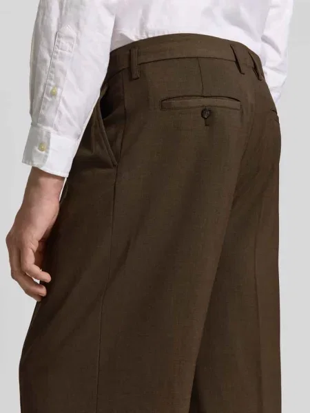 Spodnie materiałowe o kroju relaxed fit z mieszanki bawełny Filippa K