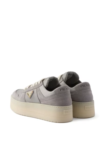 Sneakerși Prada din piele de căprioară cu platformă gri