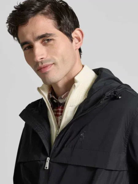 Kurtka przeciwdeszczowa z logo w kroju regular fit z przeszyciem logo Polo Ralph Lauren czarna