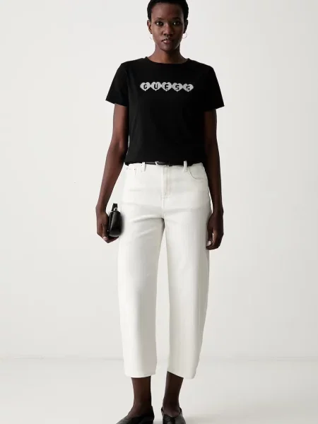 Guess Majica Classic Fit črna