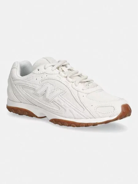 New Balance sneakers pentru femei din piele întoarsă bej