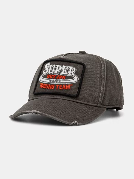 Шапка с козирка Superdry с апликация сиво