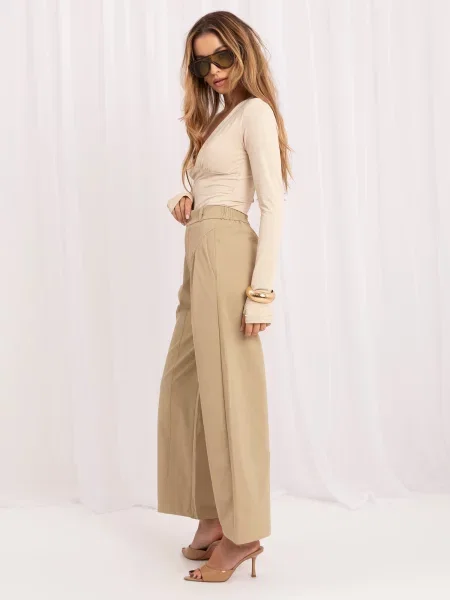 Culotte hlače Italy Moda bež