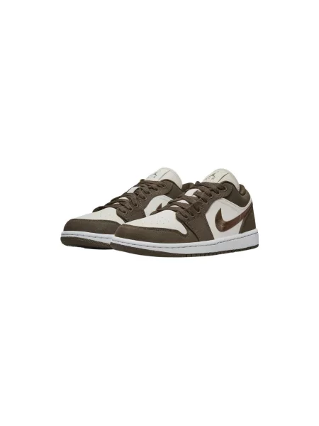 Tenisky Nike hnedá