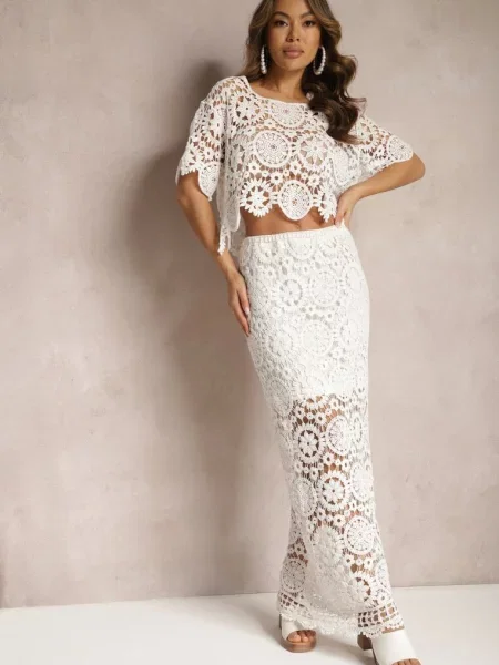 Komplet Boho z Ażurowymi Wycięciami Spódnica Maxi i Bluzka Belrina biały
