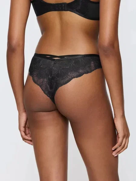Brazílske nohavičky Triumph Palina Moonlight Kiss čierna