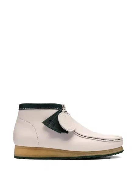 Ghete desert Clarks Originals din piele alb