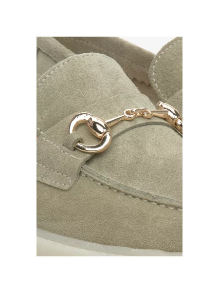 Велюровые лоферы Estro зеленые