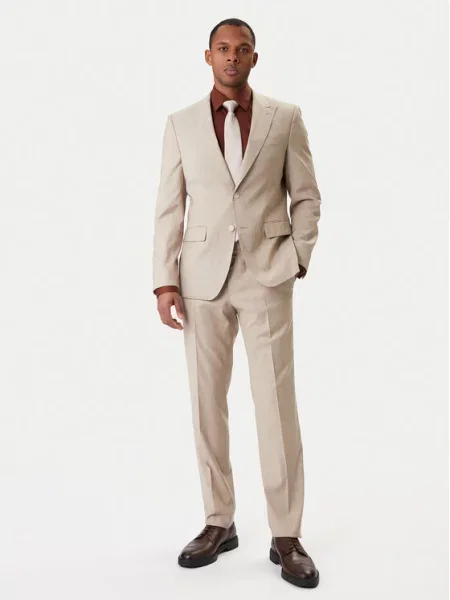 Костюмный костюм Boss бежевый