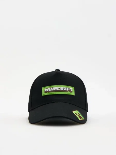Reserved Šiltovka Minecraft čierna