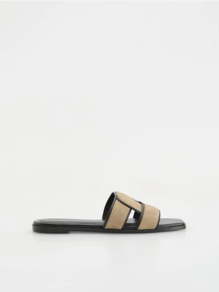 Шлепанцы Reserved бежевые