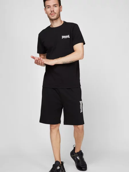 Спортивные шорты Lonsdale черные