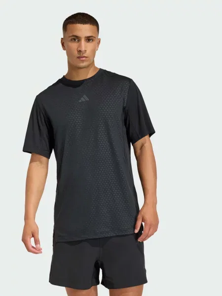 Переработанный спортивная футболка Adidas черная