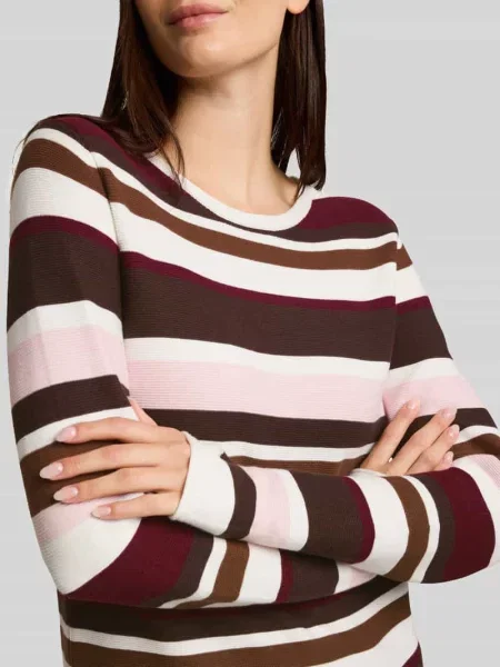 Sweter o kroju regular fit z prążkowanymi wykończeniami Tom Tailor