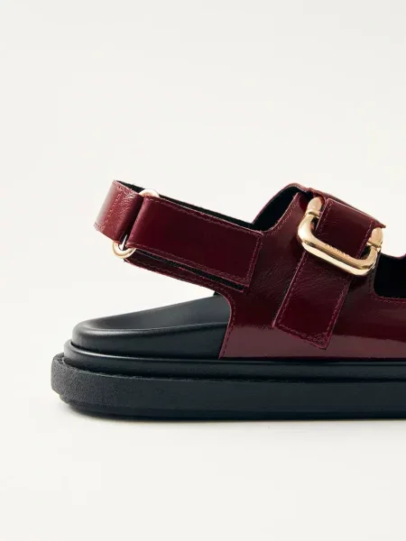 Кожаные босоножки Alohas на платформе бордовые