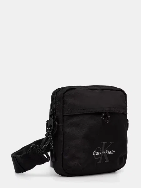 Calvin Klein torbica črna