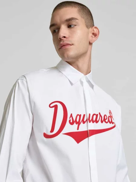 Koszula casualowa o kroju relaxed fit z kołnierzykiem typu kent Dsquared2 biała