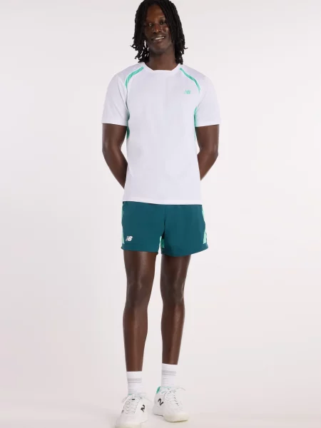 Футболка New Balance біла