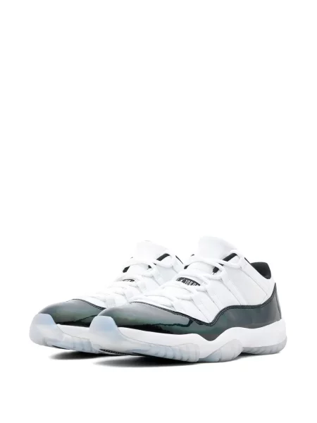 Retro stiliaus sportbačiai Jordan 11 Retro balta