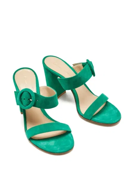 Sandale Gianvito Rossi din piele de căprioară cu cataramă verde
