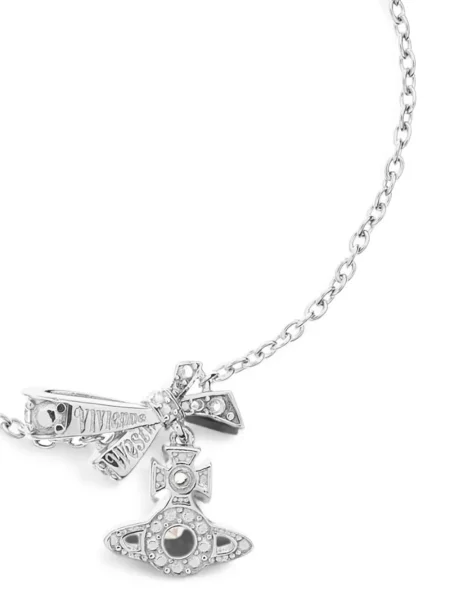 Apyranke Vivienne Westwood su lankeliu