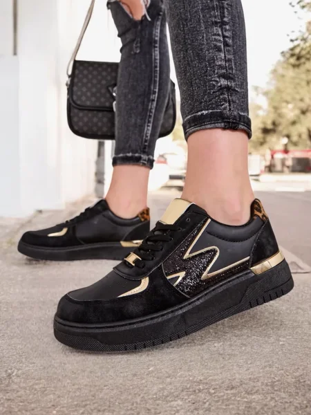 Sneakerși Resti negru