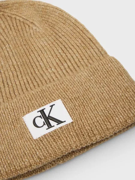 Шапка Calvin Klein Jeans бежева