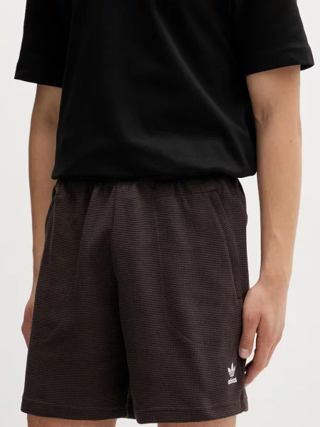 Kratke hlače adidas Originals rjava