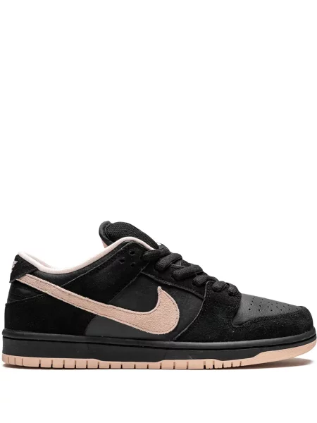 Sneakerși Nike Kyrie negru