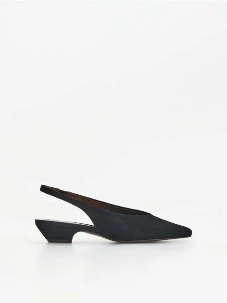 Reserved Pantofi din piele de oaie negru