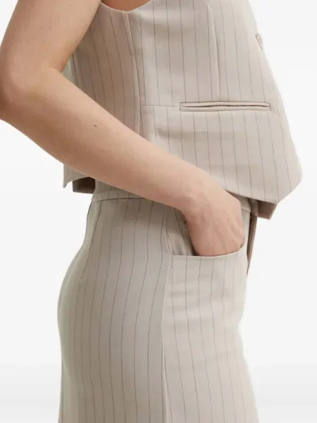 Fustă midi Gestuz cu dungi până la genunchi