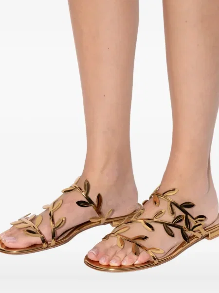 Sandale Gianvito Rossi din piele auriu
