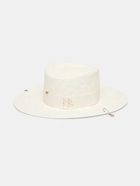 Ruslan Baginskiy kalap 0 fehér