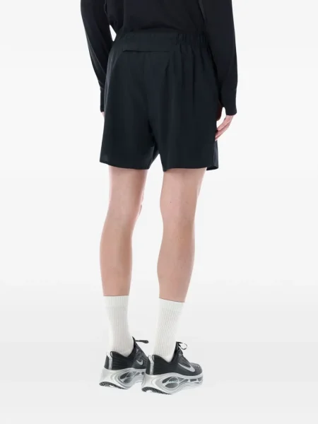 Pantaloni scurți Nike din piele de căprioară negru