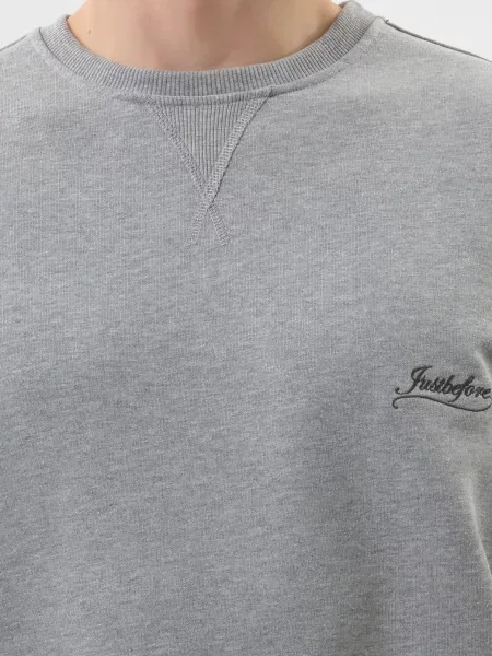 Светр J.b4 Just Before сірий