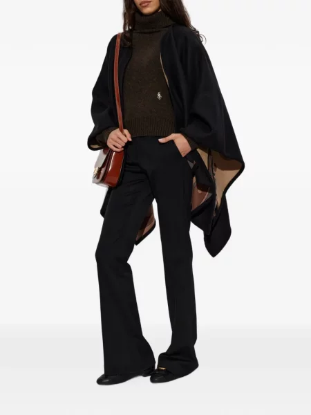 Poncho Ferragamo din cașmir negru