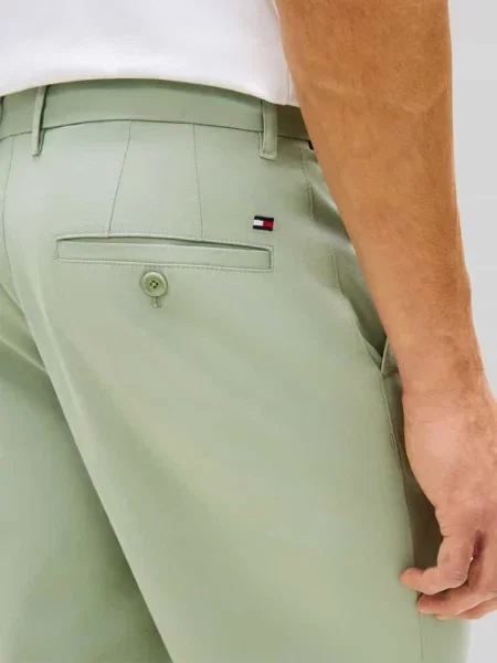 Сhinosy Tommy Hilfiger