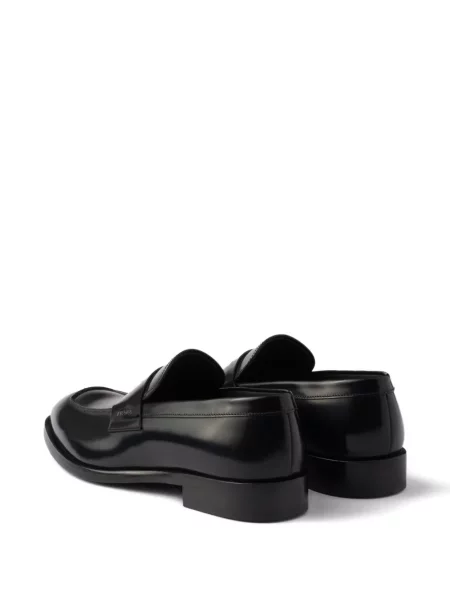 Pantofi loafer Prada din piele negru
