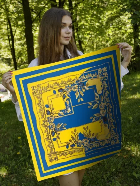 Шелковый платок Myscarf желтый
