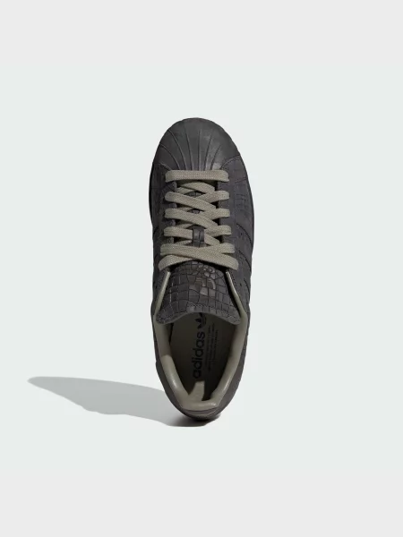 Кожаные кеды Adidas серые