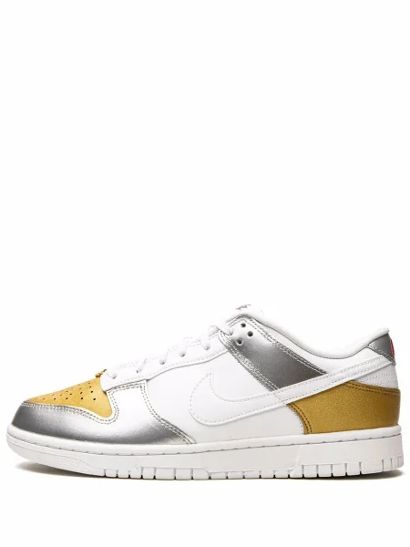Sneakerși Nike Dunk alb