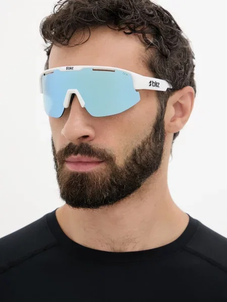 Napszemüveg Bliz Matrix white/smoke blue multi. Méret: OS fehér