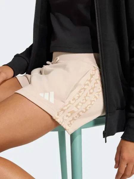 Детские шорты Adidas