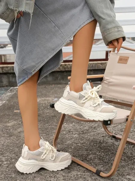 Sneakerși Resti gri