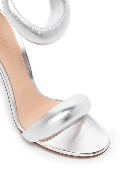 Sandale Gianvito Rossi din piele argintiu
