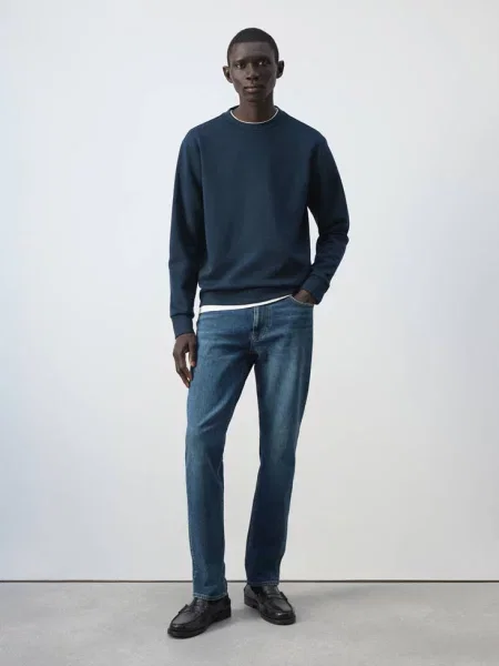 Bluza z mieszanki bawełny o kroju regular fit Mężczyzna S MANGO MAN ciemnoniebieski