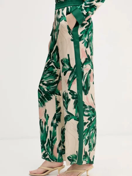 Pantaloni Marc Aurel cu model floral cu imagine