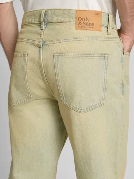Jeansy o luźnym kroju z czystej bawełny model ‘EDGE’ Only & Sons