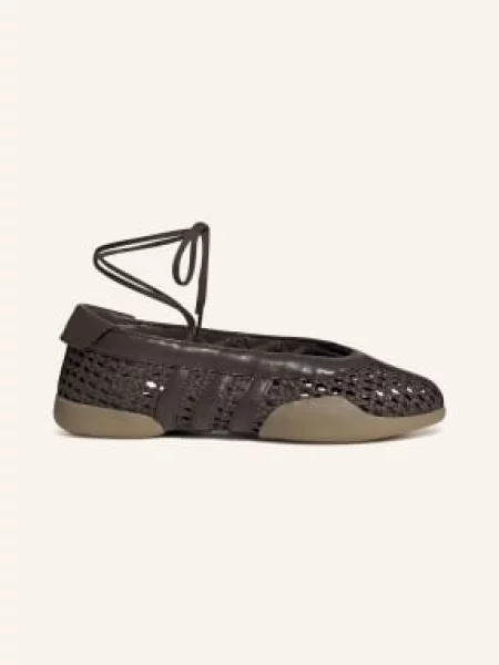 Adidas Originals Baleríny Taekwondo Mei Ballet tmavě hnědá