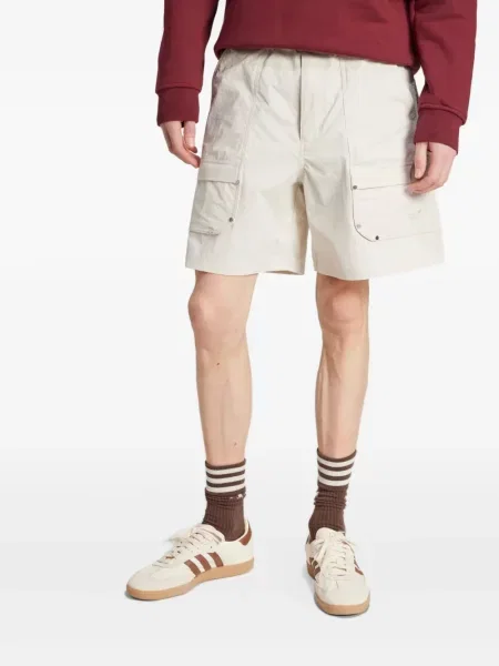 Pantaloni scurți cargo Adidas cu autograf